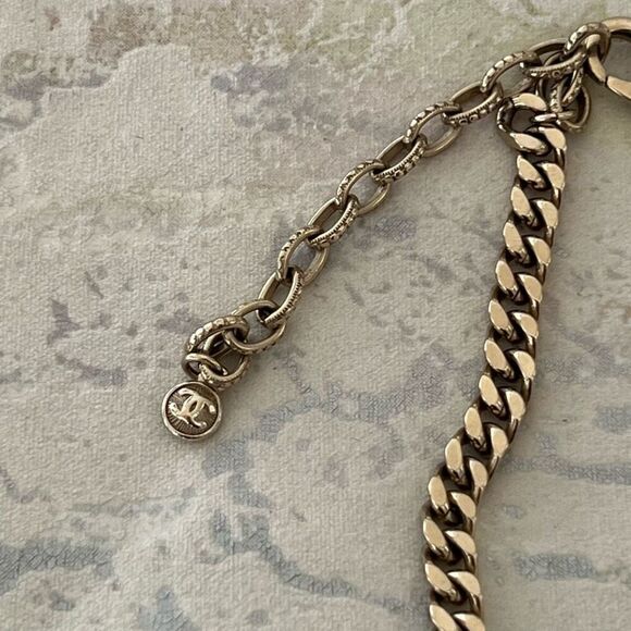 Chanel Y2K Gold Metal and Amethyst Curb Link Necklace Authentic - Picture 14 of 16